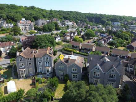 BEAUTIFUL HILLSIDE PROPERTY WITH LARGE ONE BEDROOM FLAT, Image 3