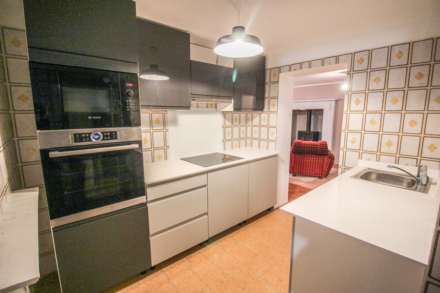BEAUTIFUL HILLSIDE PROPERTY WITH LARGE ONE BEDROOM FLAT, Image 40