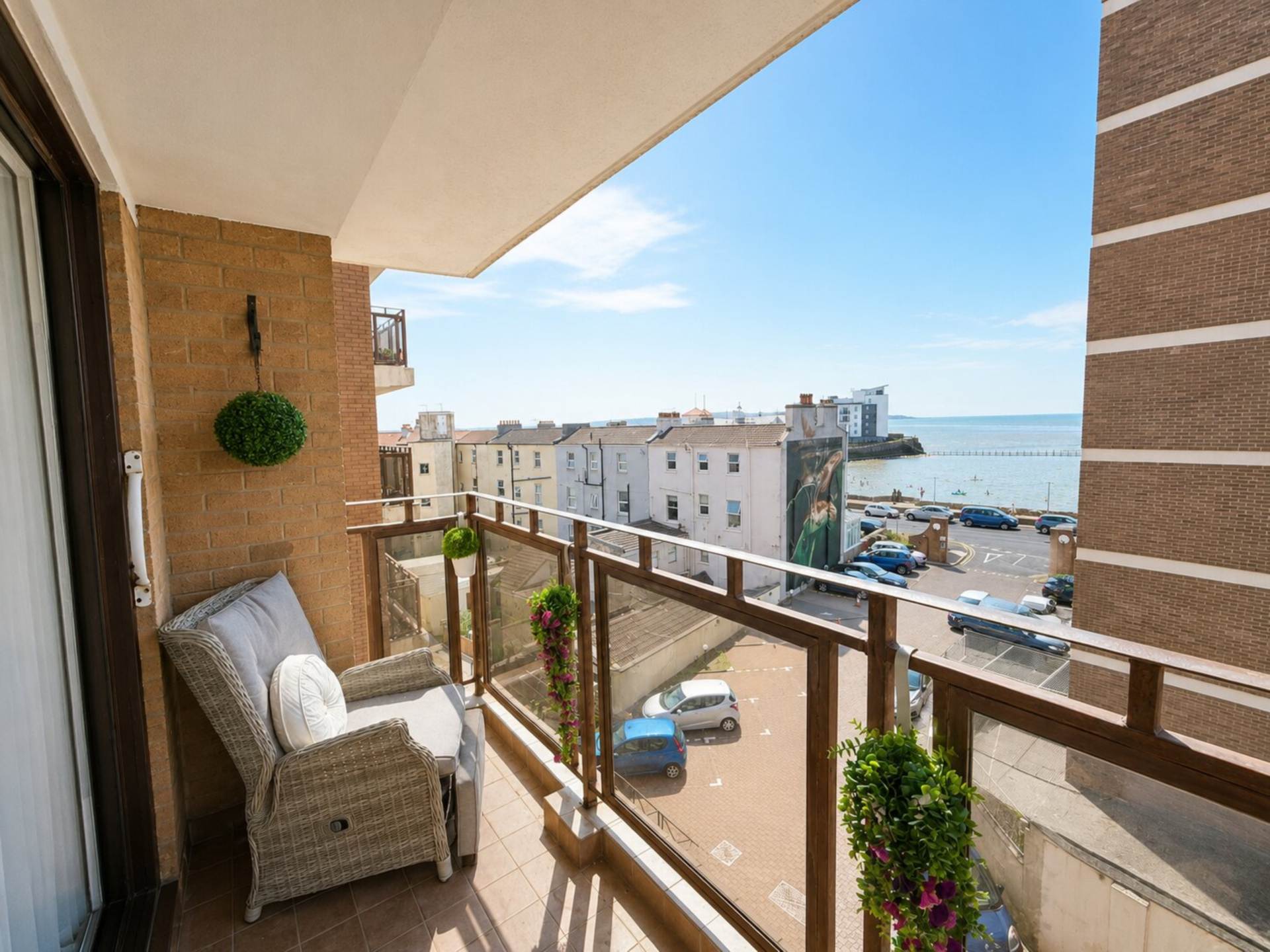 Madeira Court - Stunningly Presented - West Facing Sea Views, Image 4
