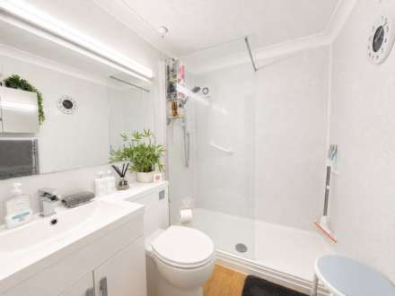 Madeira Court - Stunningly Presented - West Facing Sea Views, Image 11