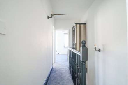 Amberey Road - Modern & Energy Efficient Family Home, Image 7