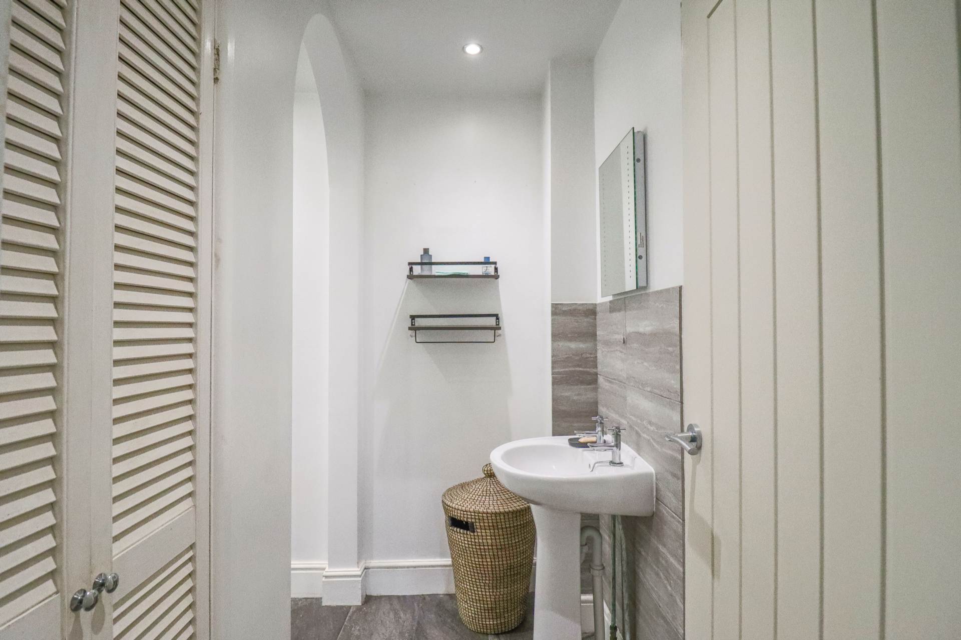 Quantock Road, South Ward - Superb Ground Floor Flat - Own Entrance, Image 15