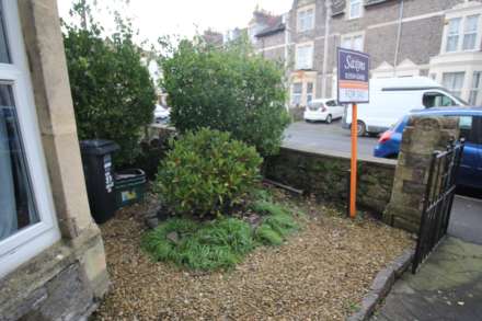 Jubilee Road-Extended with Lovely Garden, Image 2