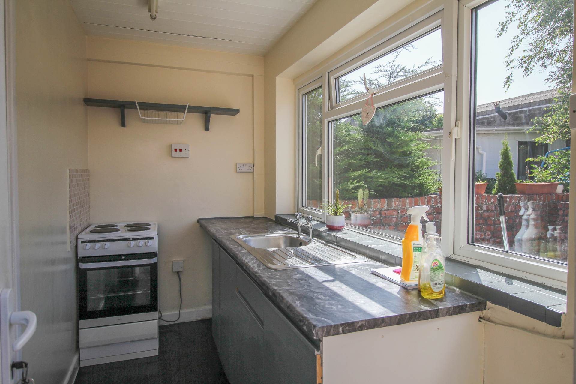 Locking Road, Weston-super-Mare, Image 2