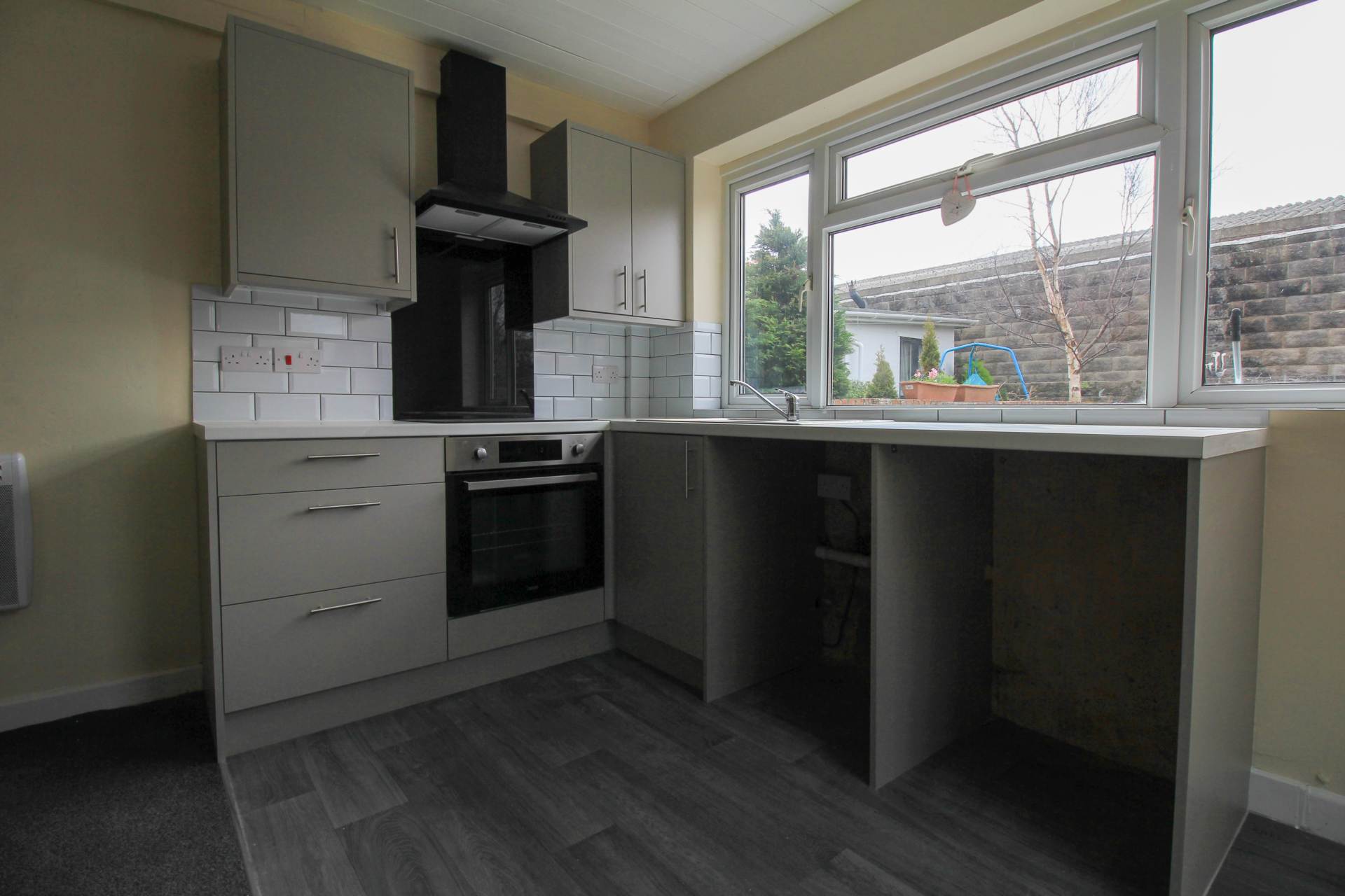 Locking Road, Weston-super-Mare, Image 9