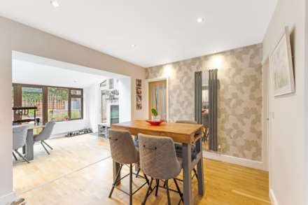 Cheddar Road-Stunningly Presented Family Home, Image 9