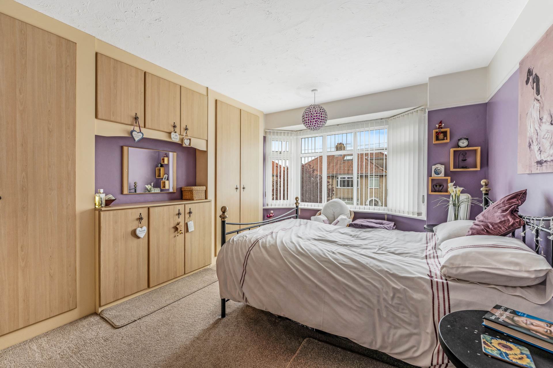 Shaftesbury Road - 1930's Spacious Family Home, Image 15