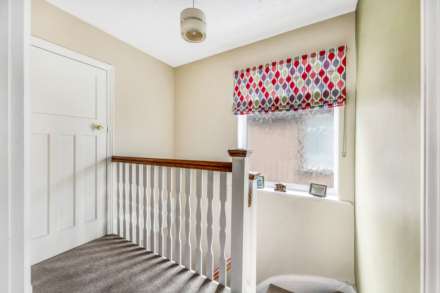 Shaftesbury Road - 1930's Spacious Family Home, Image 18