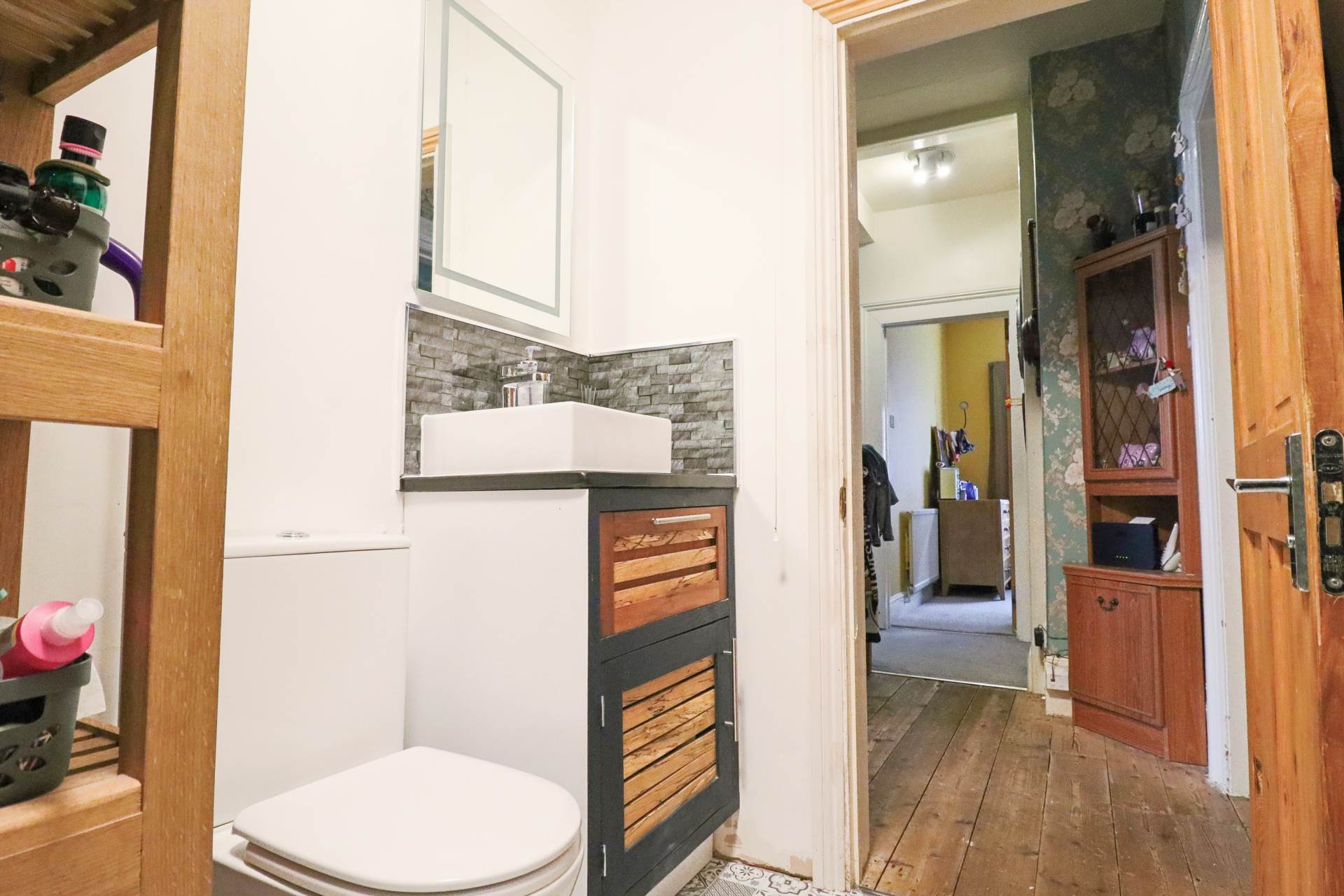 Moorland Road - Superb Ground Floor Flat, Image 14