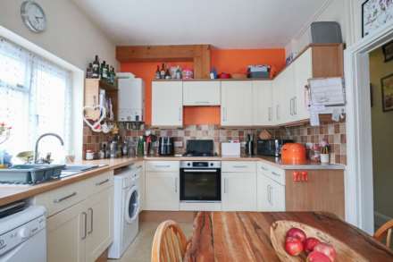 Moorland Road - Superb Ground Floor Flat, Image 3