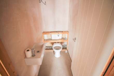 Glentworth Court**Top Floor Flat**Fantastic Views**Priced to Sell**, Image 16