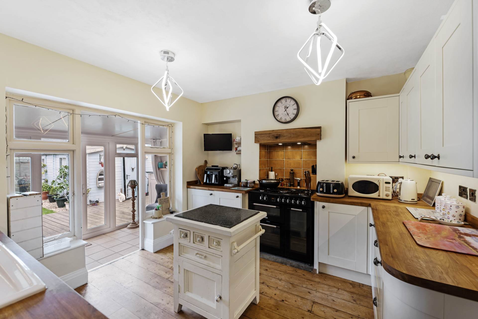 Uphill Way - 3/4 Bedrooms - Annex/Studio, Image 6