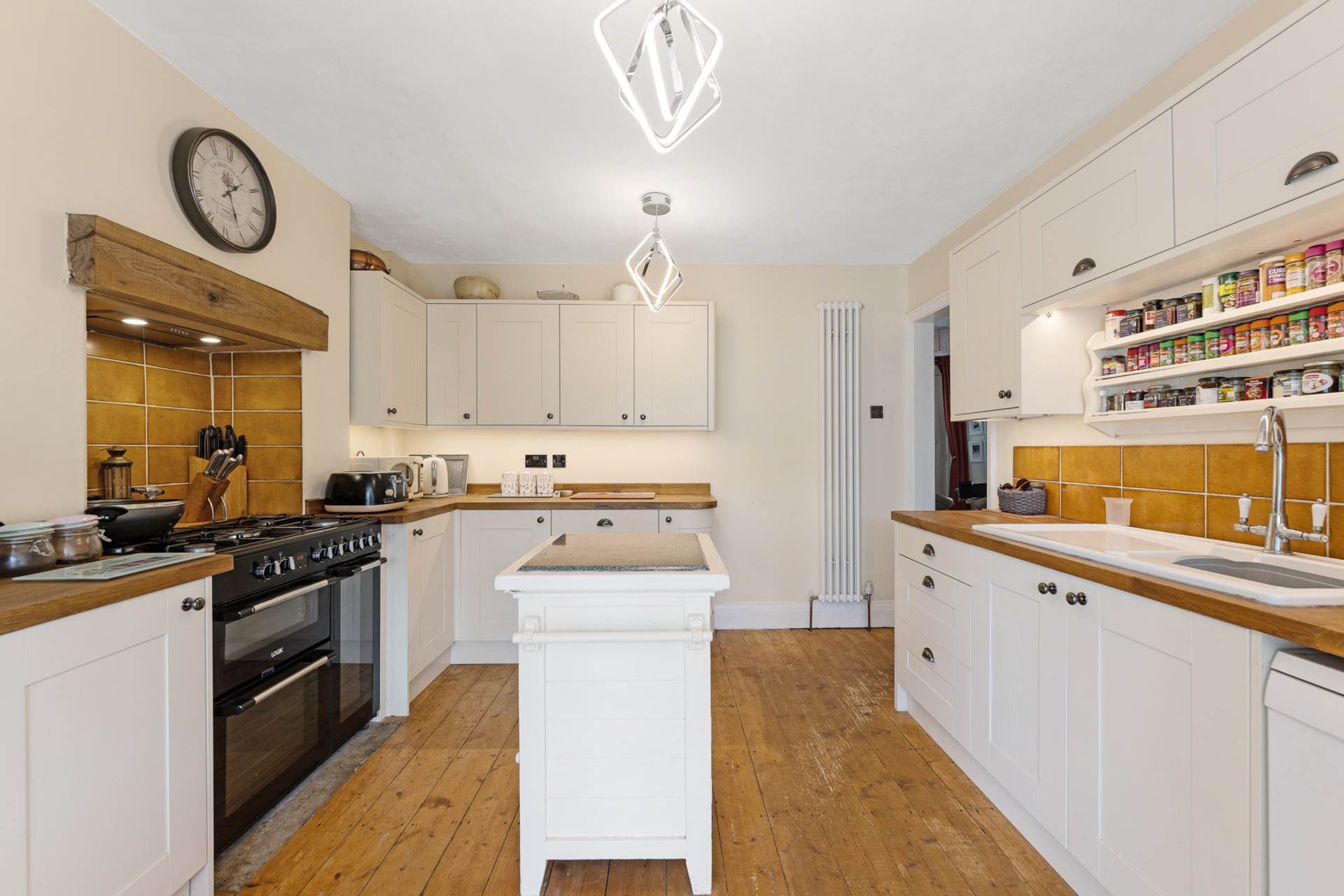 Uphill Way - 3/4 Bedrooms - Annex/Studio, Image 7