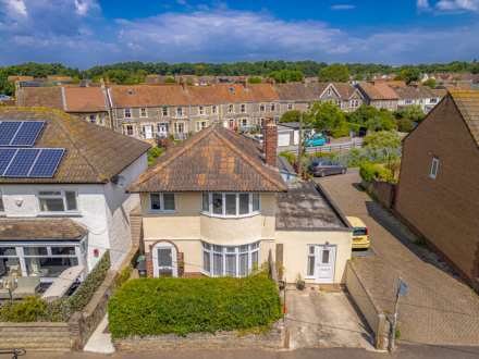 4 Bedroom Detached, Uphill Way - 3/4 Bedrooms - Annex/Studio