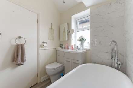 Uphill Way - 3/4 Bedrooms - Annex/Studio, Image 19