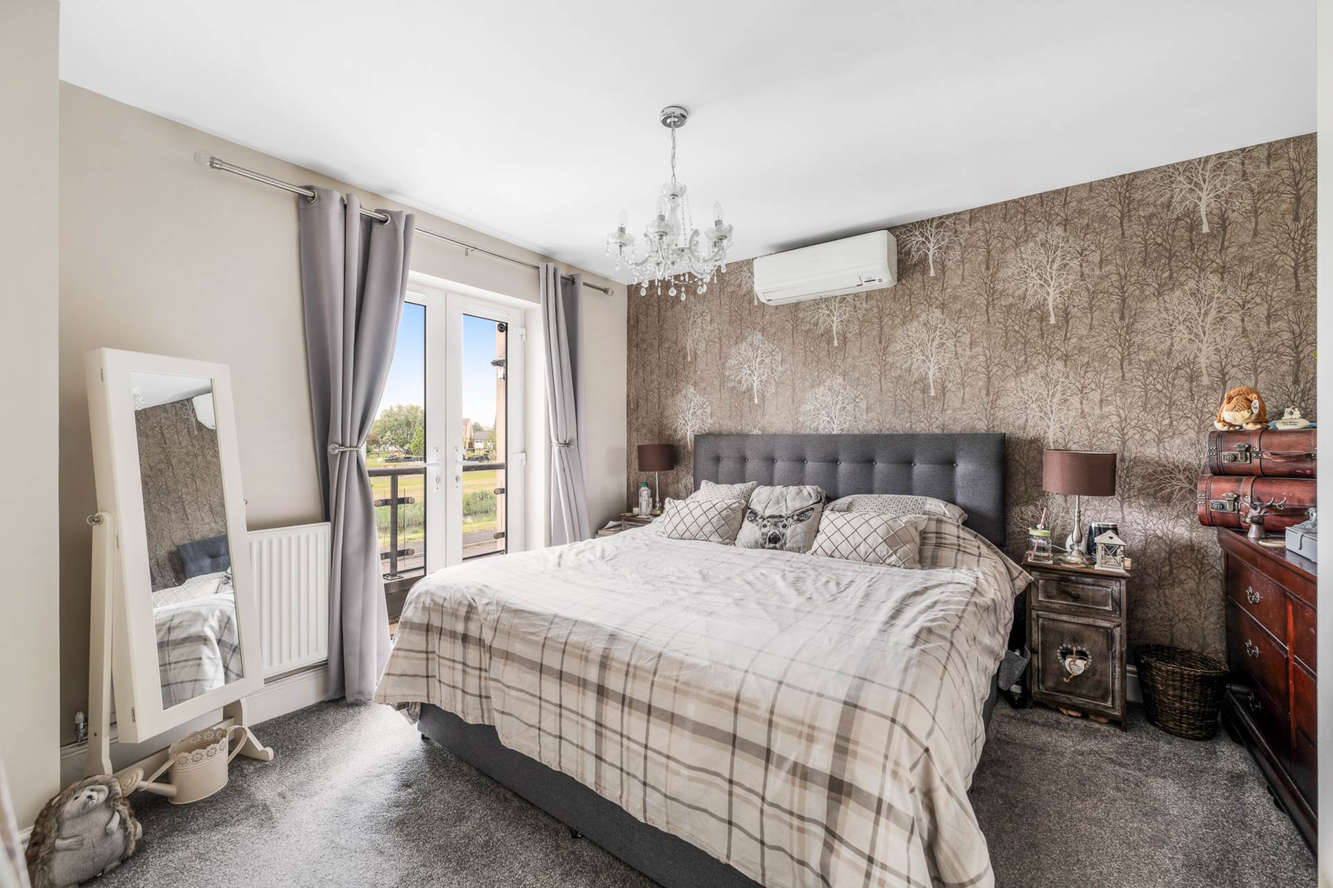 Glider Avenue, Haywood Village - Immaculately Presented Family Home, Image 16