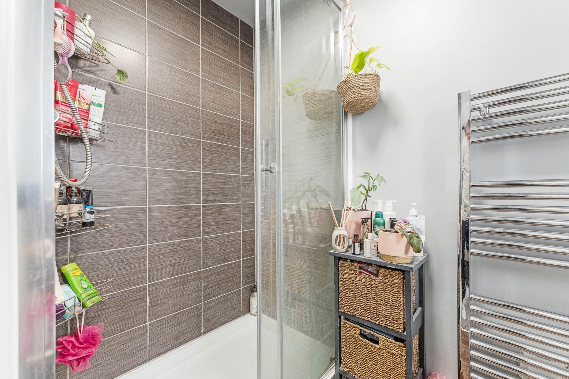 Glider Avenue, Haywood Village - Immaculately Presented Family Home, Image 20