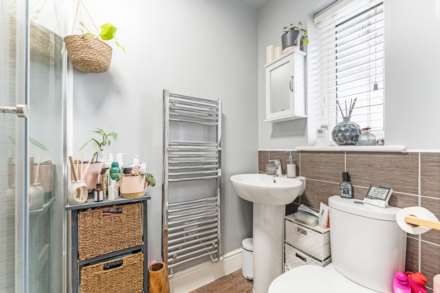 Glider Avenue, Haywood Village - Immaculately Presented Family Home, Image 19