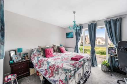 Glider Avenue, Haywood Village - Immaculately Presented Family Home, Image 21