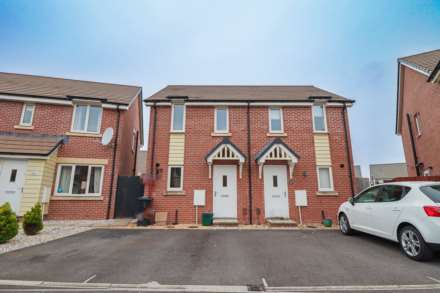 2 Bedroom Semi-Detached, Mosquito End - Haywood Village - Vacant