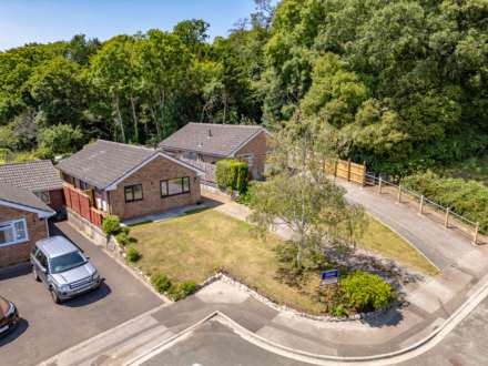 Prescot Close, Milton Hillside - Fully Refurbished Bungalow