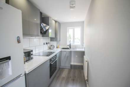 Baildon Crescent**Great Value for Money**, Image 5