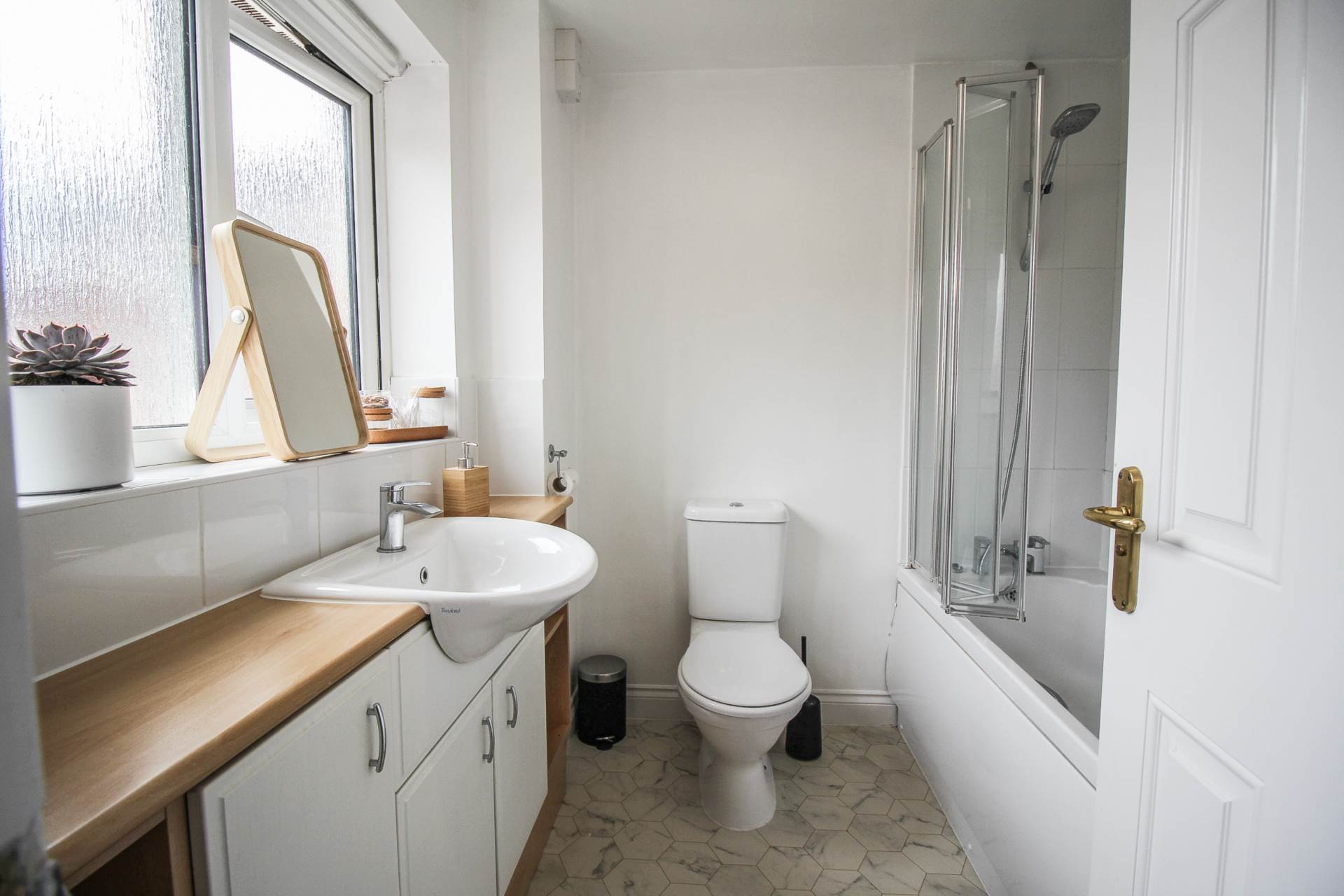 Eden Croft - Very Well Presented Throughout, Image 17