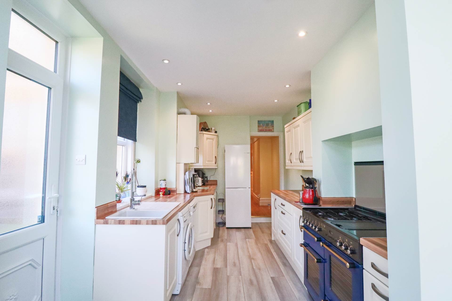 Charlton Road - Restored & Modernised Victorian Flat, Image 14