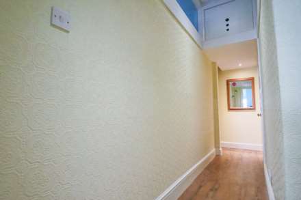 Charlton Road - Restored & Modernised Victorian Flat, Image 19