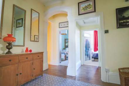 Charlton Road - Restored & Modernised Victorian Flat, Image 7