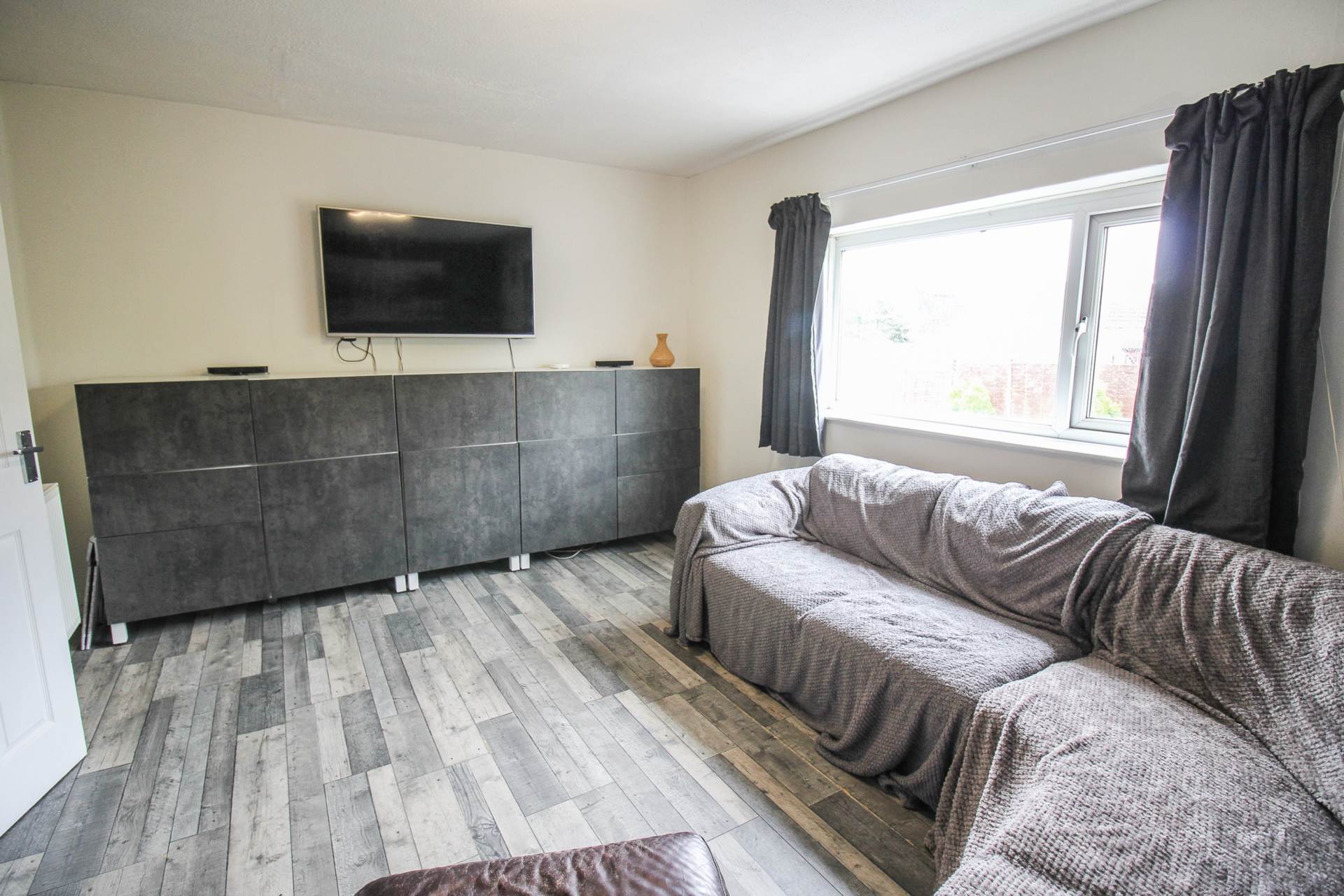 Worlebury-Ideal Investment-First Time Buy, Image 2