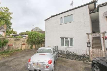 2 Bedroom Flat, Worlebury-Ideal Investment-First Time Buy