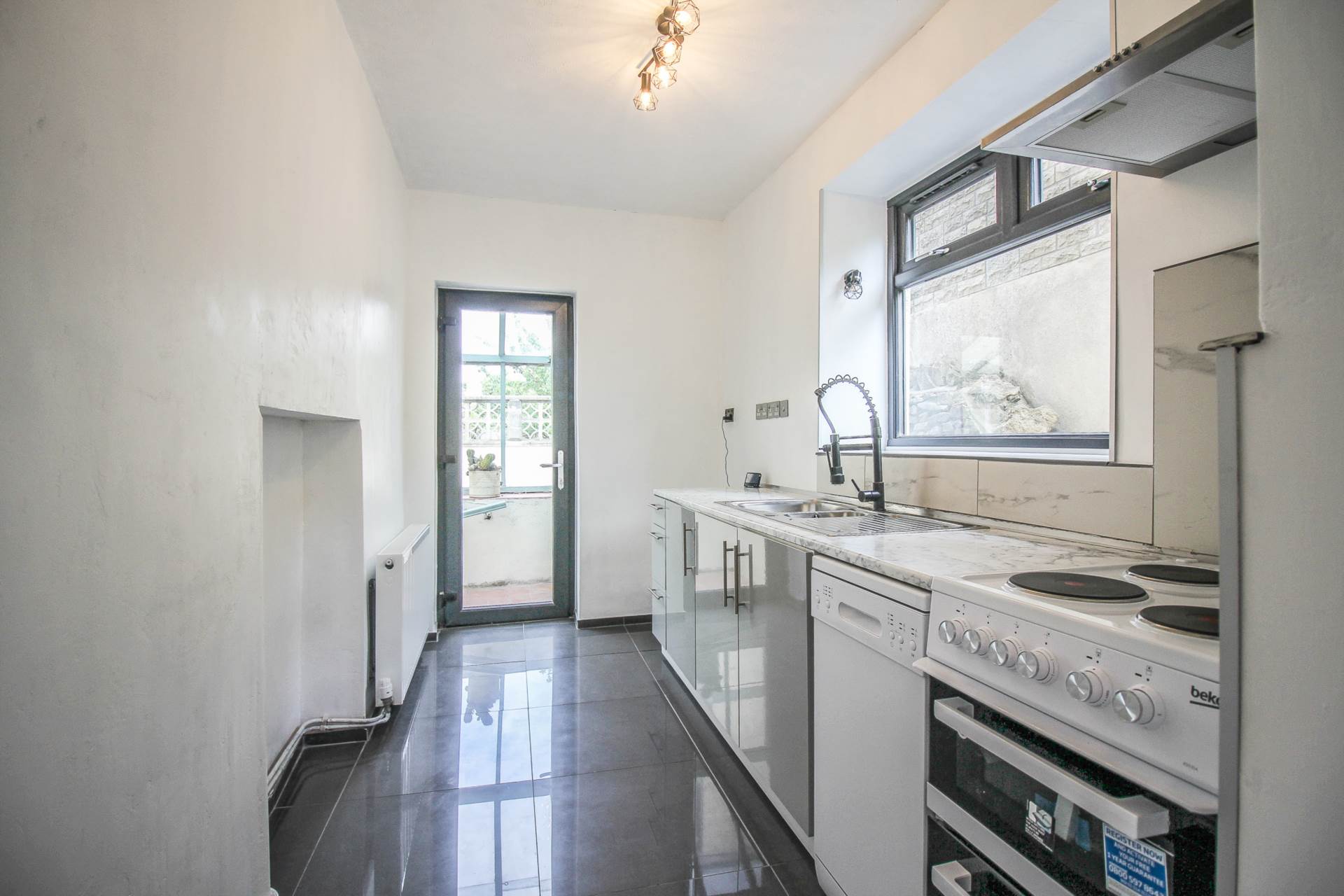 Ashcombe Road-Stunningly Presented, Image 6