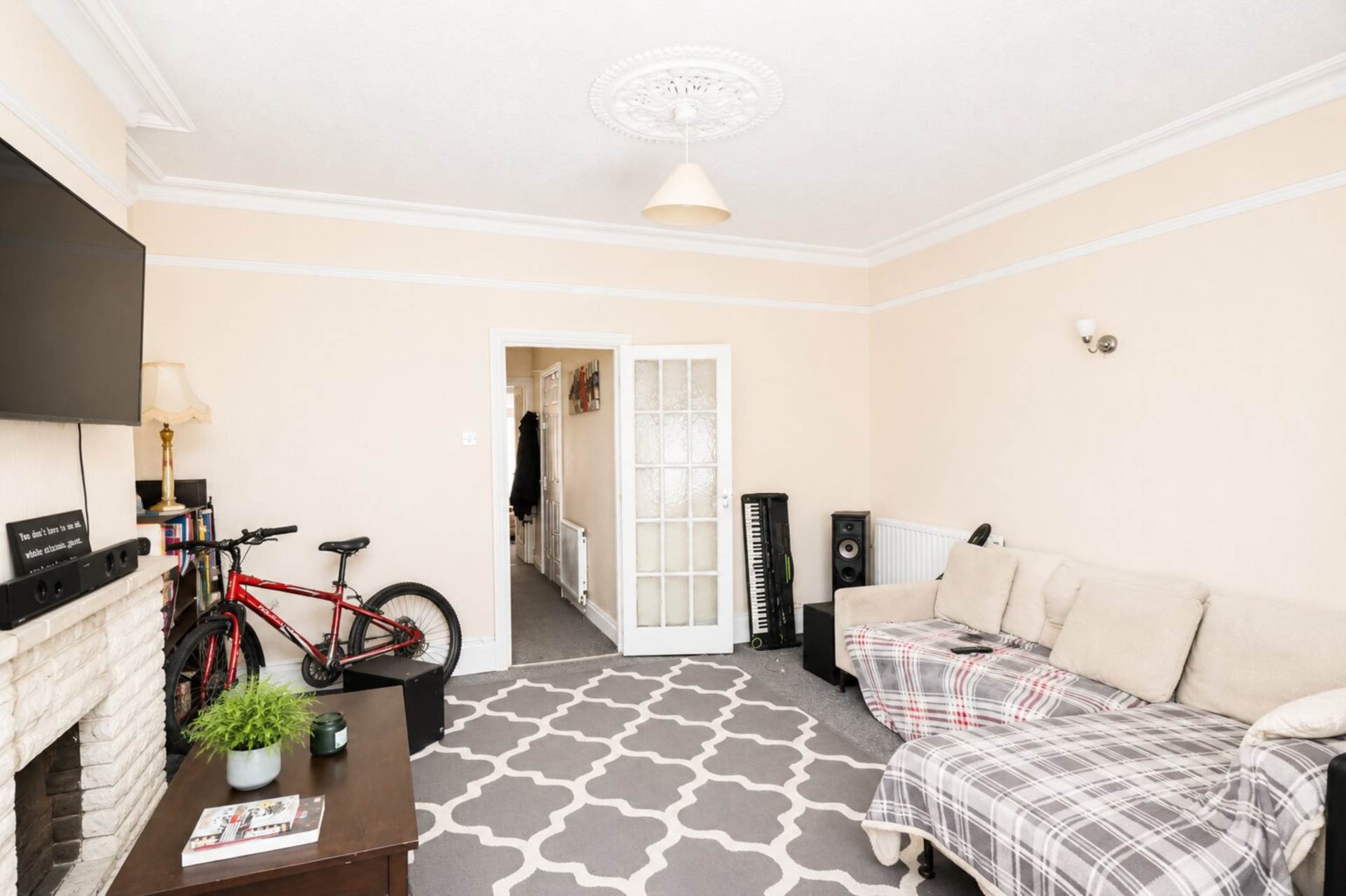 Jubilee Road, Weston-super-Mare, Image 4
