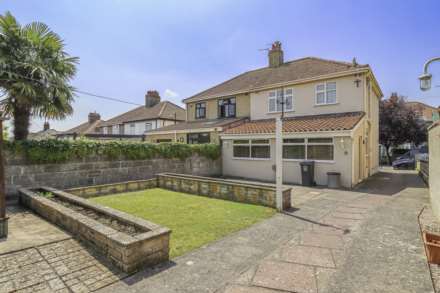 Clarkson Avenue, Milton - Endless Potential, Image 3
