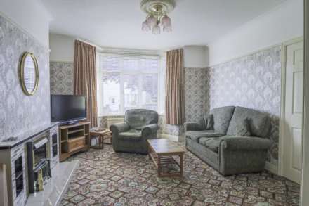 Clarkson Avenue, Milton - Endless Potential, Image 6