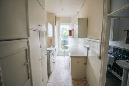 Shrubbery Road, Hillside, Image 6