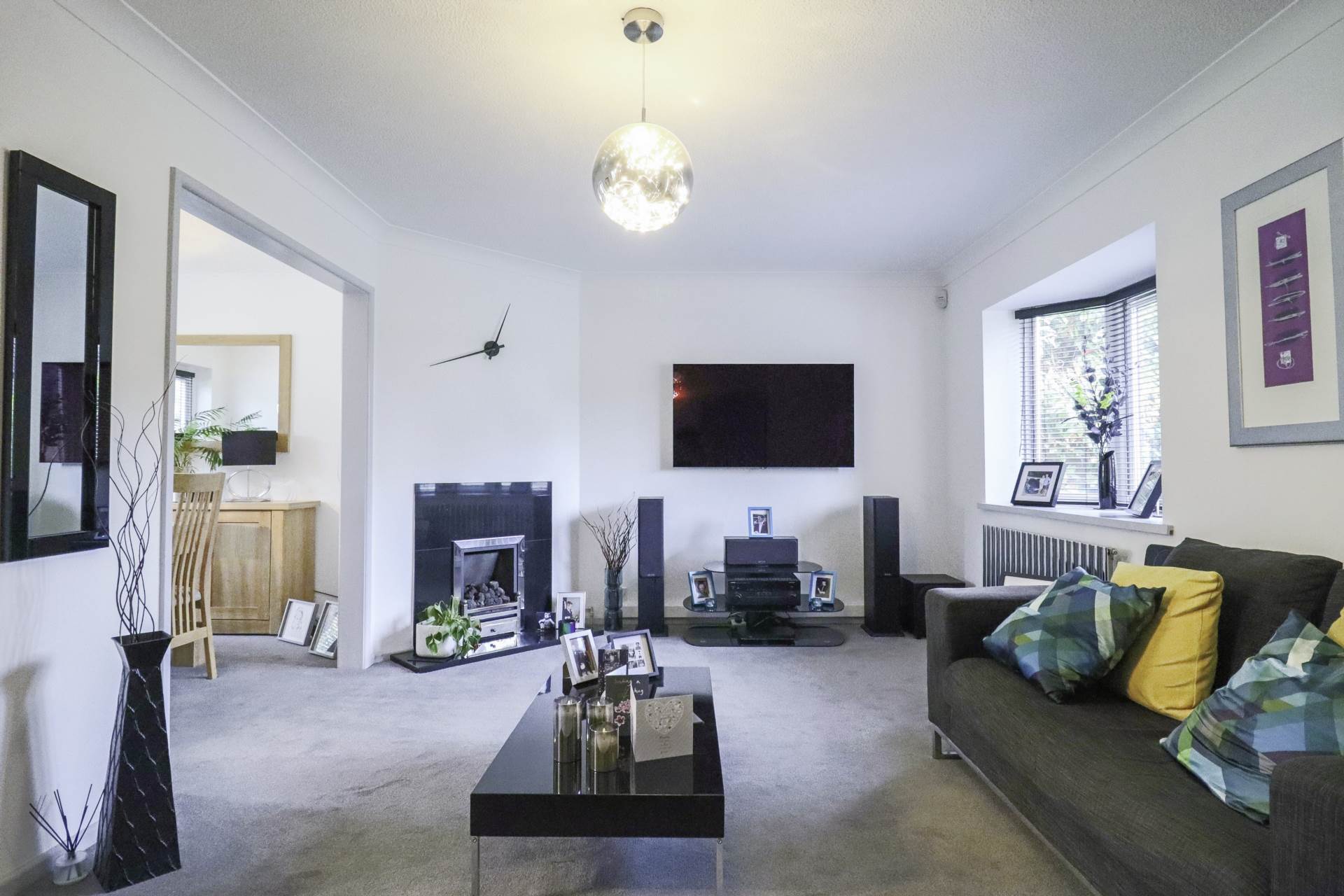 Goddard Drive - Excellent Presentation, Image 3