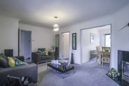 Goddard Drive - Excellent Presentation, Image 7