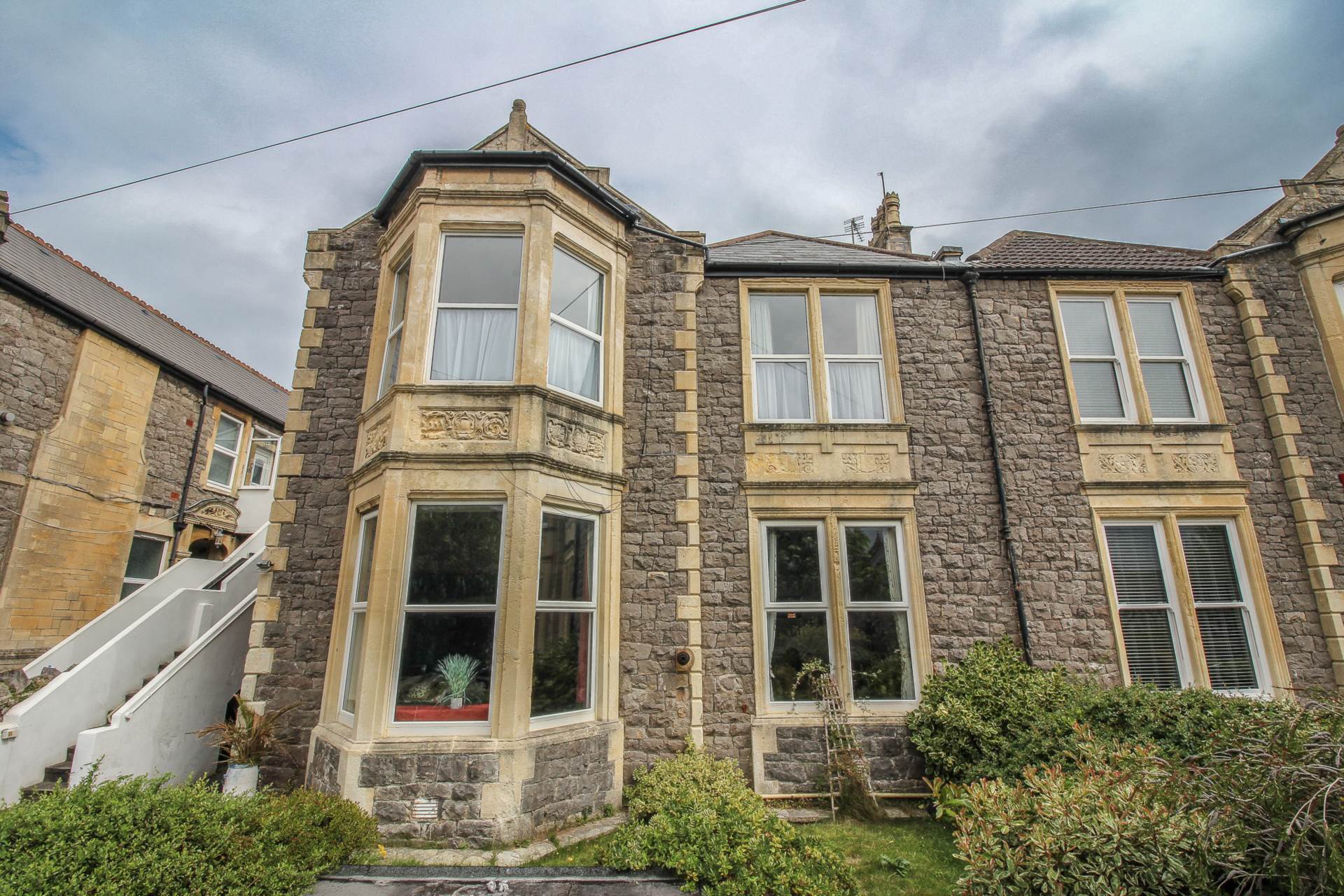 Grove Park Road-Hillside Location with Huge Potential, Image 1