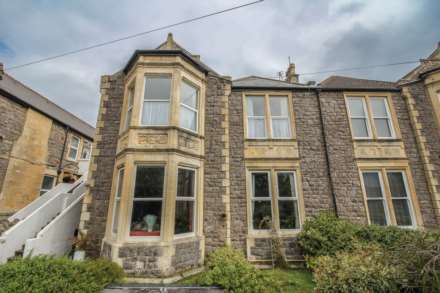 Grove Park Road-Hillside Location with Huge Potential, Image 1