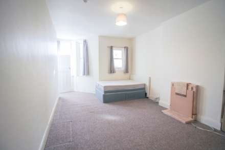 Atlantic Road, Weston-super-Mare, Image 7