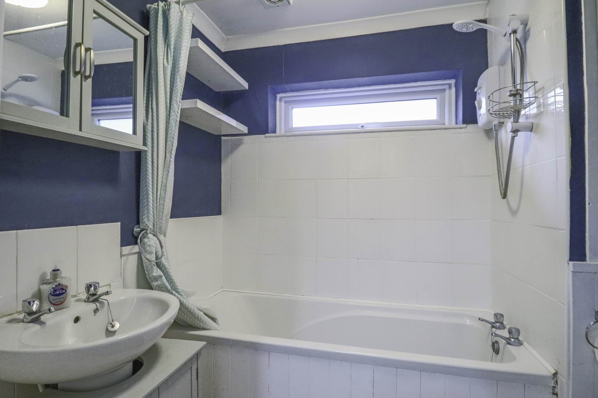 Jubilee Road - Great First Time Buy - Vacant, Image 9