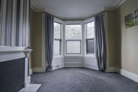 Jubilee Road - Great First Time Buy - Vacant, Image 3