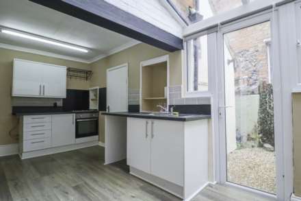 Jubilee Road - Great First Time Buy - Vacant, Image 4