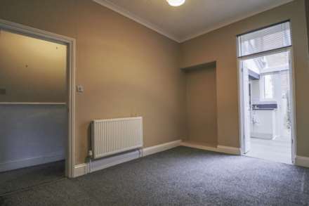 Jubilee Road - Great First Time Buy - Vacant, Image 8