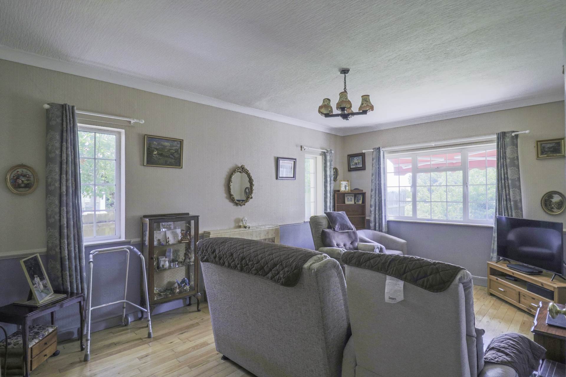Brendon Avenue, Hillside, Image 5