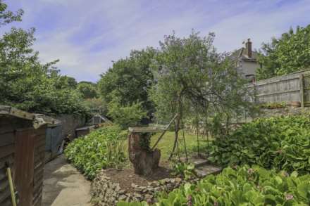 Brendon Avenue, Hillside, Image 11