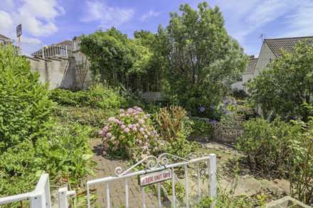 Brendon Avenue, Hillside, Image 4