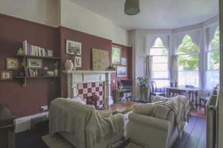 Victoria Quadrant - Superb Period Flat, Image 2